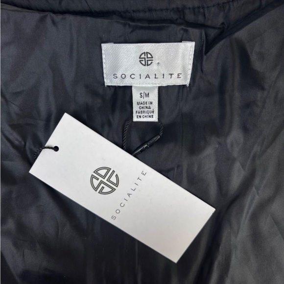 ❤️ NWT SOCIALITE Diamond Quilted Lightweight Puffer Vest Campcore Gorpcore Goth - Picture 10 of 14